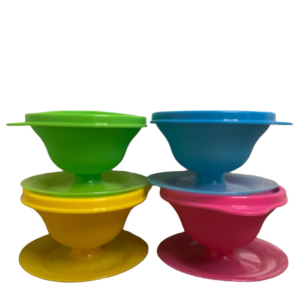 Tupperware Set of Ice Cream Bowls